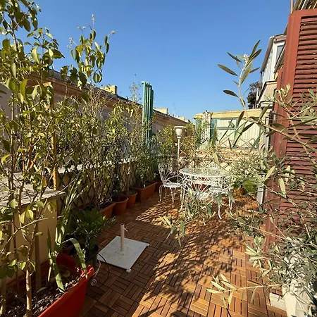 Private Terrace & Antique Decor - 1930S Heritage Apartment Steps From The Vatican Апартаменты *