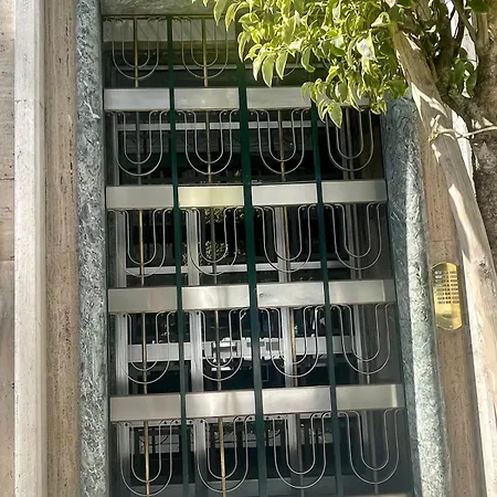 Apartament Terrace & 1930s Charm - Vatican Walk Rzym