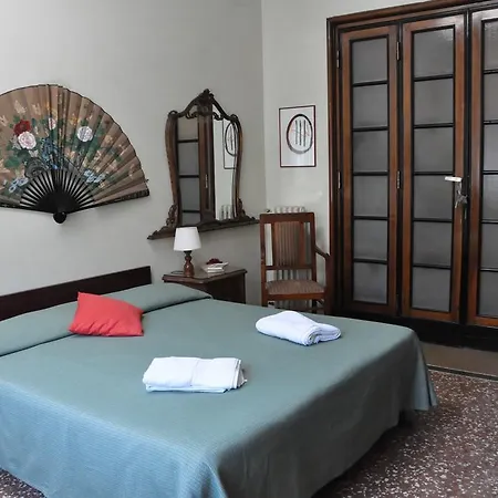 Private Terrace & Antique Decor - 1930S Heritage Apartment Steps From The Vatican Апартаменты *