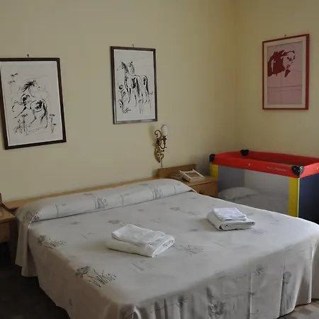 Private Terrace & Antique Decor - 1930S Heritage Apartment Steps From The Vatican * Рим