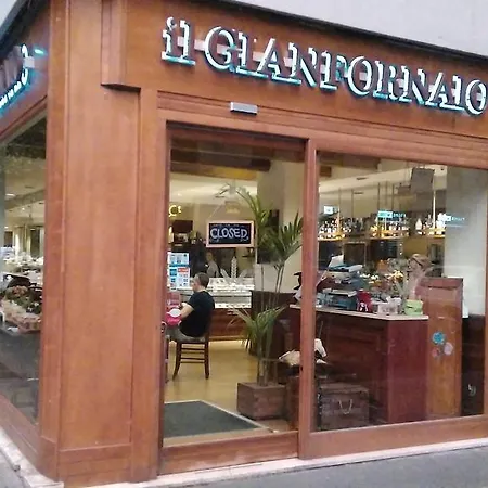 Apartament Terrace & 1930s Charm - Vatican Walk