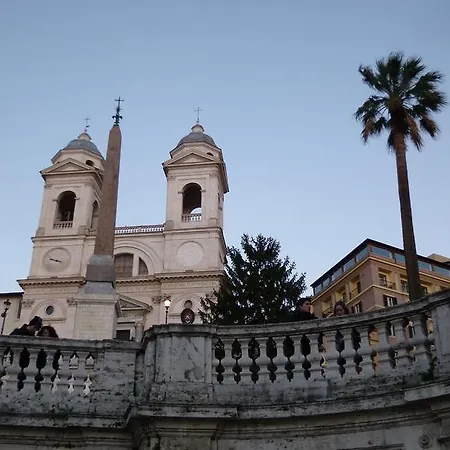 Private Terrace & Antique Decor - 1930S Heritage Apartment Steps From The Vatican *