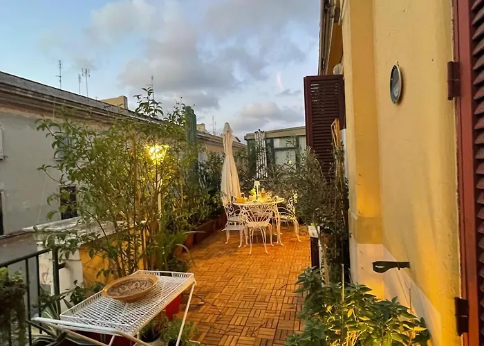 Terrace & 1930s Charm - Vatican Walk Διαμέρισμα Ρώμη